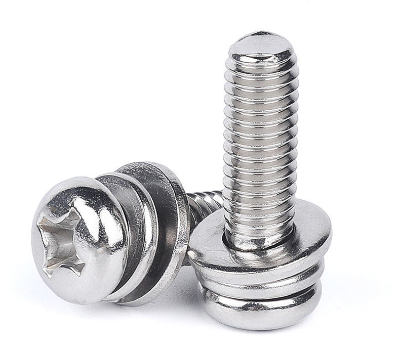 طلاء التيتانيوم GB9074.4 الفولاذ المقاوم للصدأ رأس المقلاة الصليب ثلاثي المزيج المسمار للصناعة الثقيلة